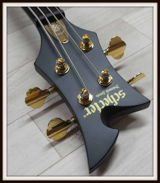 Schecter Johnny Christ Signature, Satin Black, Linkshänder
